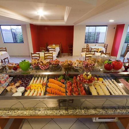 Hotel Ferraz Pouso Alegre Εξωτερικό φωτογραφία