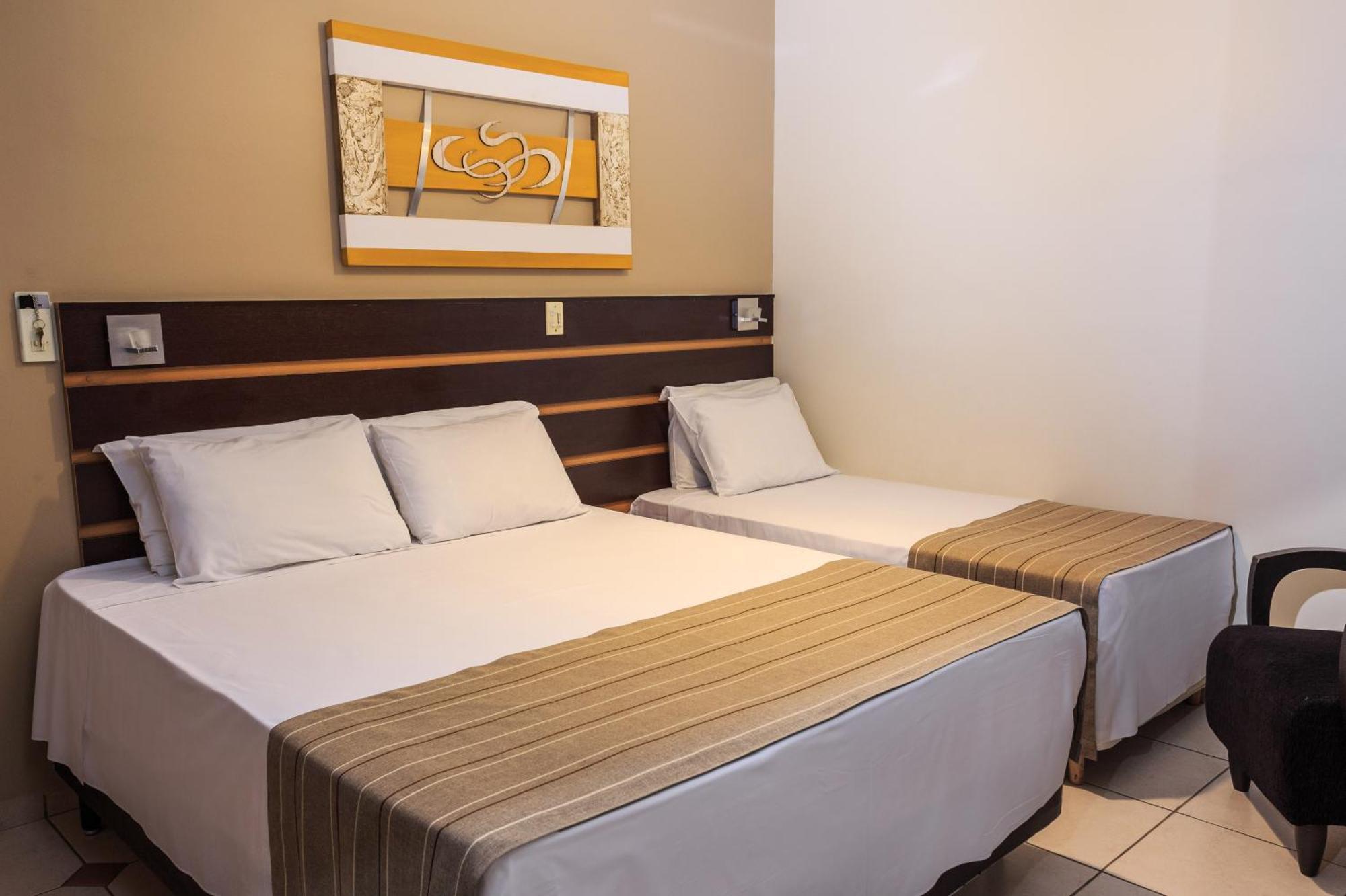Hotel Ferraz Pouso Alegre Εξωτερικό φωτογραφία